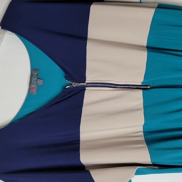 Love Delirious dress - Picture 3 of 7